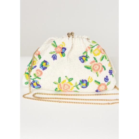 NEW M.A.B.E. women´s birdie beaded clutch in ivory